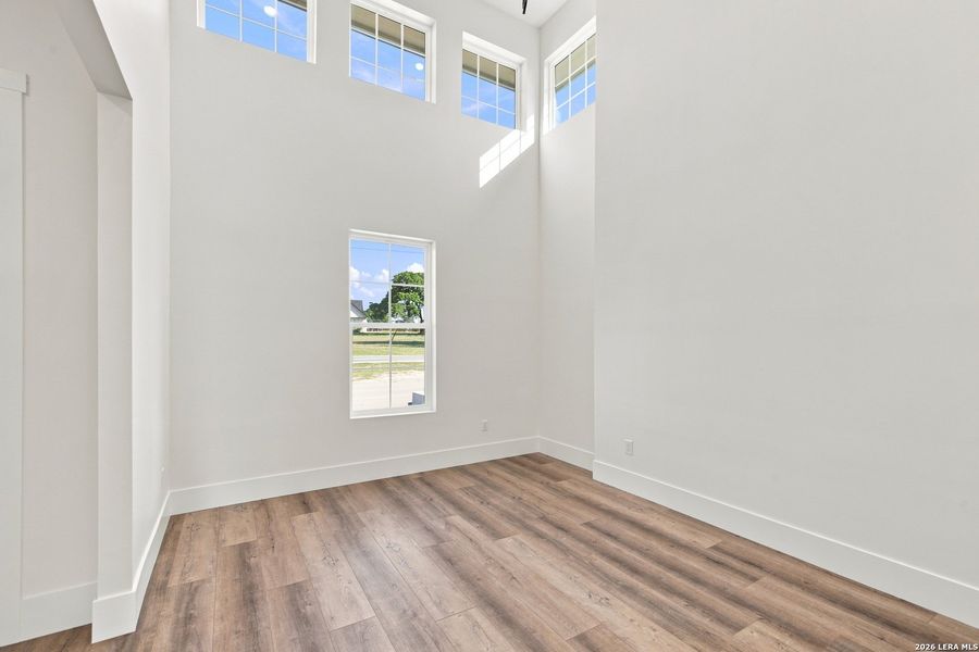 Spacious, unfurnished interior of a new home in , Bandera (Image 46). Spacious, unfurnished interior of a new home in , Bandera (Image 46).