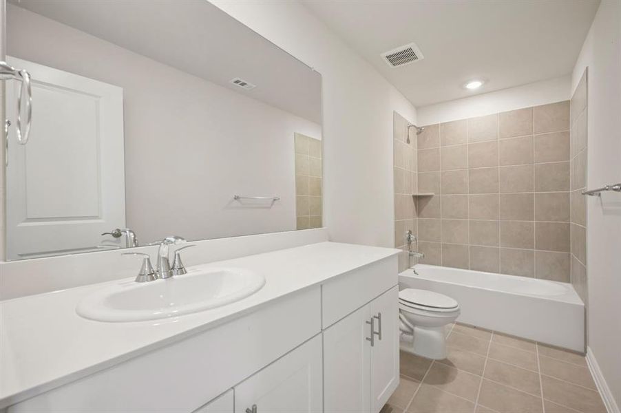 Furnished interior view inside a new home in Lakehaven - Premier Series, Farmersville (Image 14).