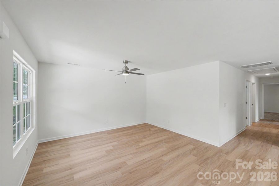 Spacious, unfurnished interior of a new home in , Rock Hill (Image 20). Spacious, unfurnished interior of a new home in , Rock Hill (Image 20).