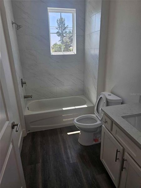 Image 14 of a home in .