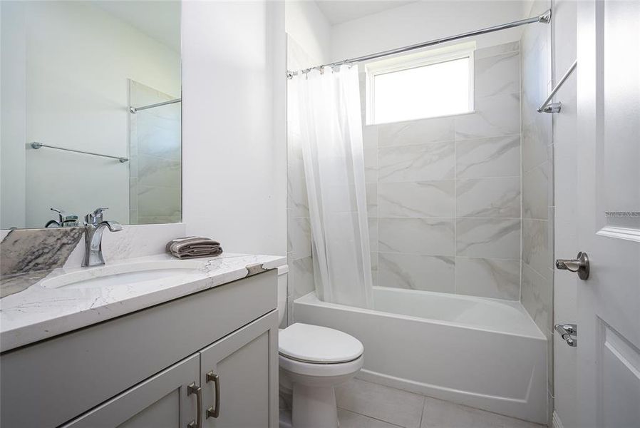 Furnished interior view inside a new home in , Palmetto (Image 12).