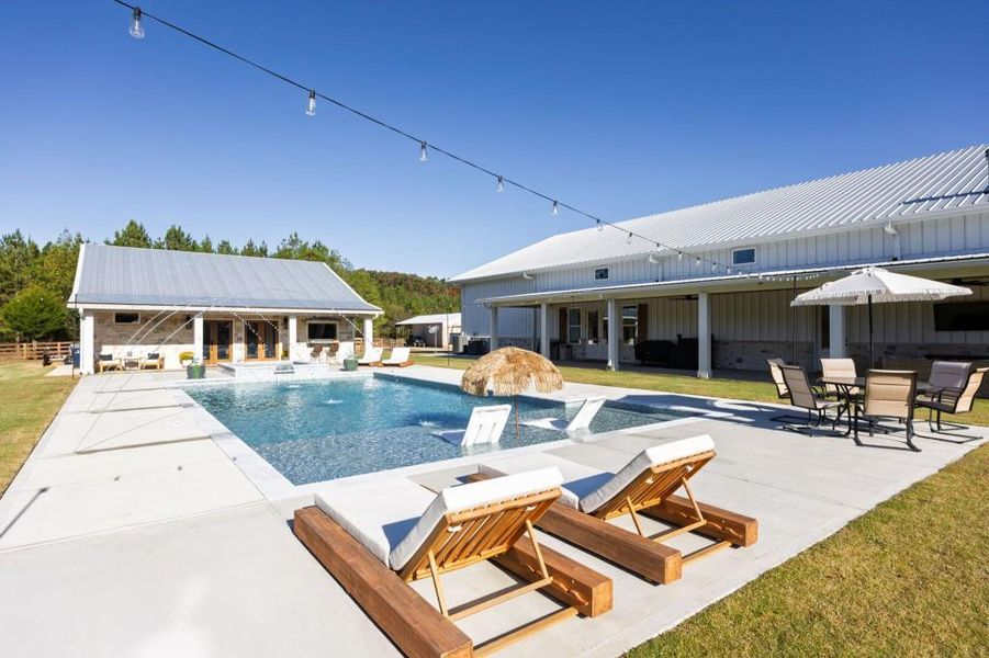 Community amenities in , Rydal (Image 92).