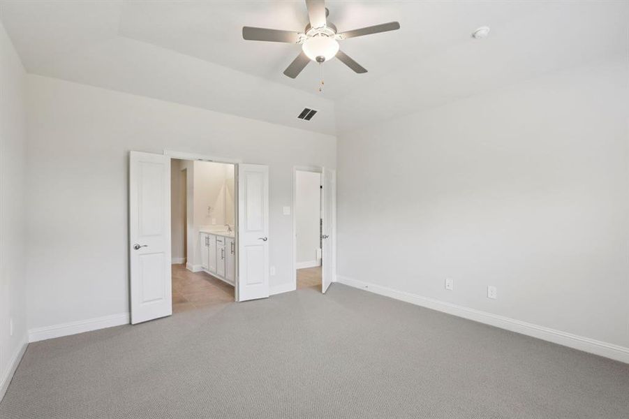 Photo is not of the actual home, but is an inspirational photo of builder’s model home and may depict options, furnishings, and/or decorator features that are not included.