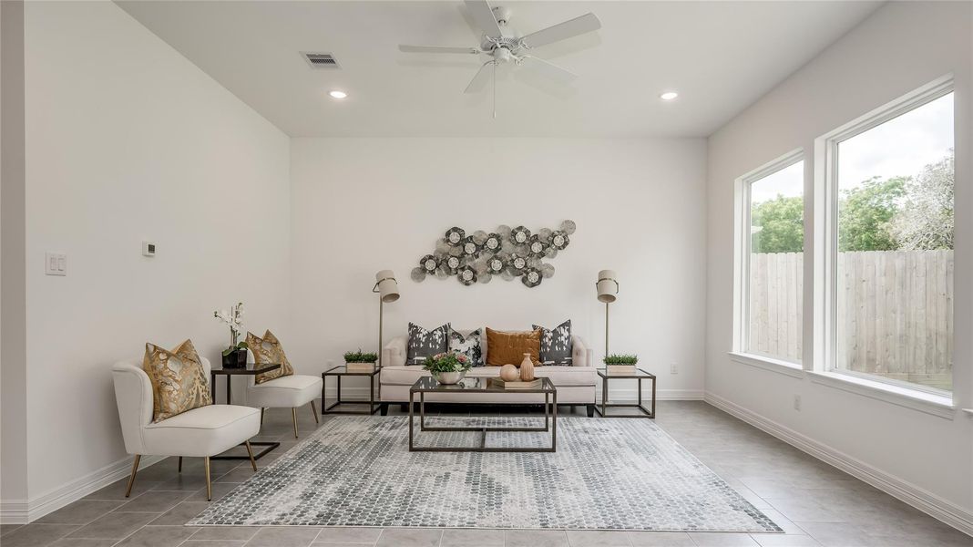 Furnished interior view inside a new home in , Missouri City (Image 9).