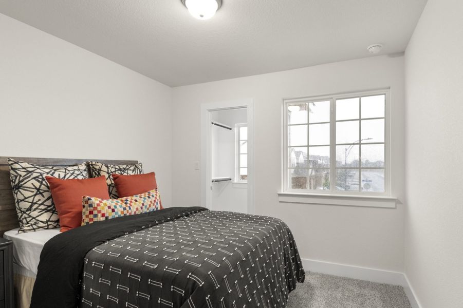 Representative furnished interior of a home built from the Brazos by Pacesetter Homes in Saddle Creek Twinhomes, Georgetown (Image 10).