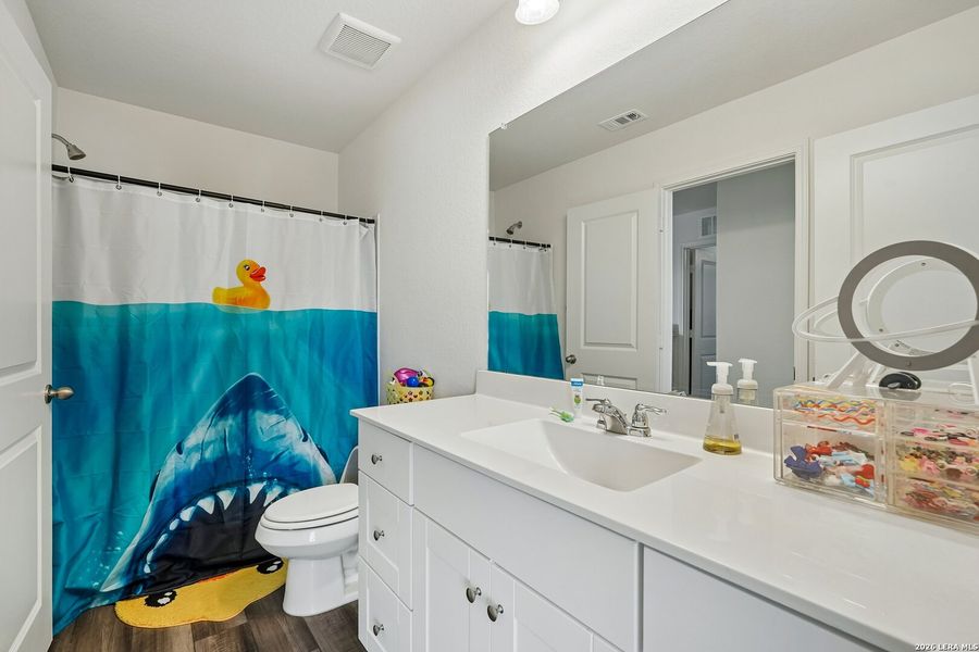 Furnished interior view inside a new home in Hennersby Hollow, San Antonio (Image 12).