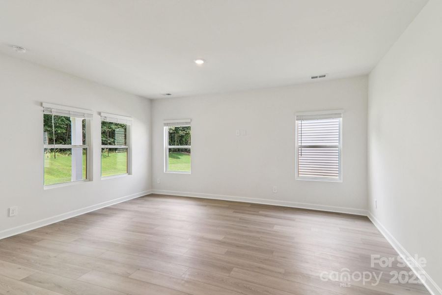 Photo is not of the actual home but is an inspirational photo of builder’s model home and may depict options, furnishings, and/or decorator features that are not included.