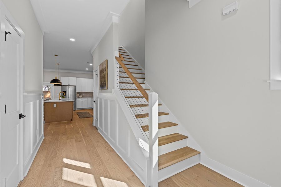 Spacious, unfurnished interior of a new home in , Charleston (Image 22).