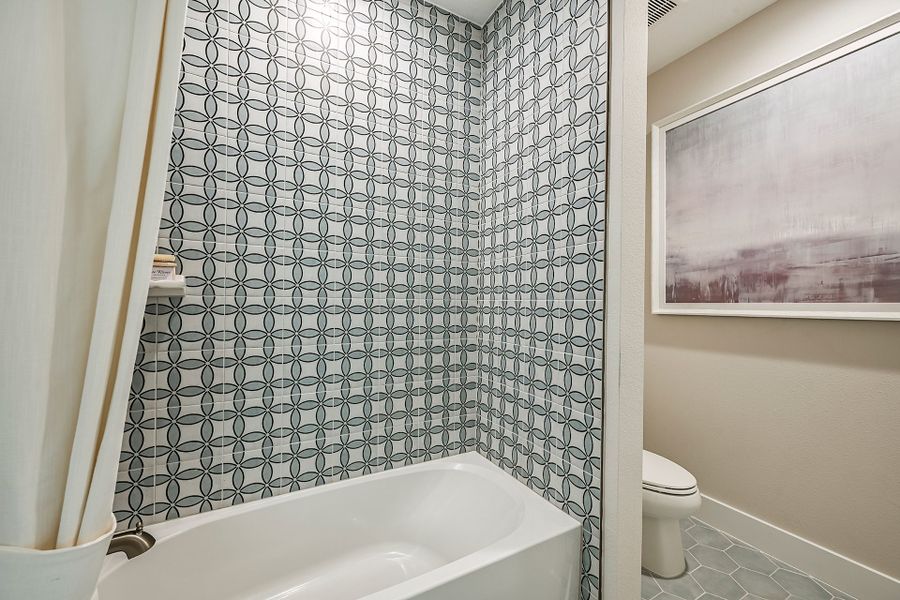 Representative furnished interior of a home built from the Granada II by Homes by WestBay in Barrington Preserve, Brandon (Image 20). Representative furnished interior of a home built from the Granada II by Homes by WestBay in Barrington Preserve, Brandon (Image 20).