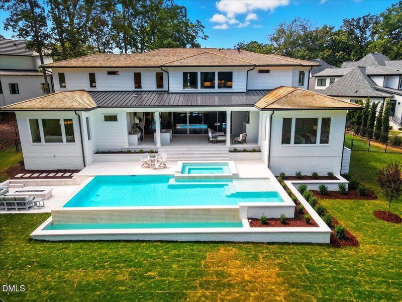 143-1216 Barcroft Pl