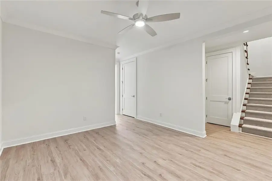 Spacious, unfurnished interior of a new home in , Sandy Springs (Image 66).
