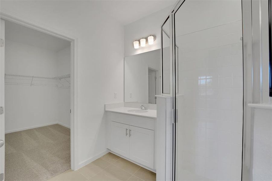 Furnished interior view inside a new home in Willowbrook North, Winter Haven (Image 12).
