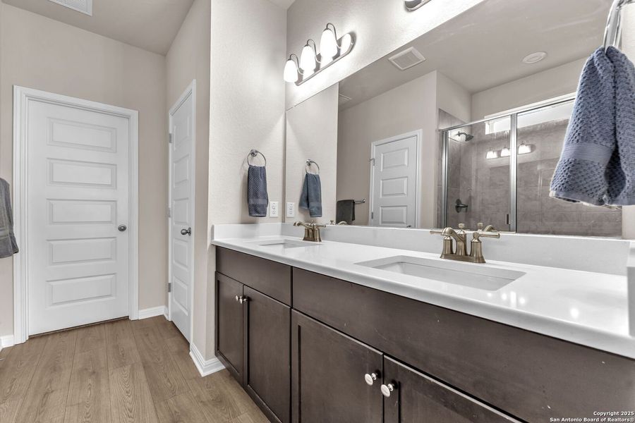 Furnished interior view inside a new home in Saddle Creek Ranch, Cibolo (Image 11). Furnished interior view inside a new home in Saddle Creek Ranch, Cibolo (Image 11).