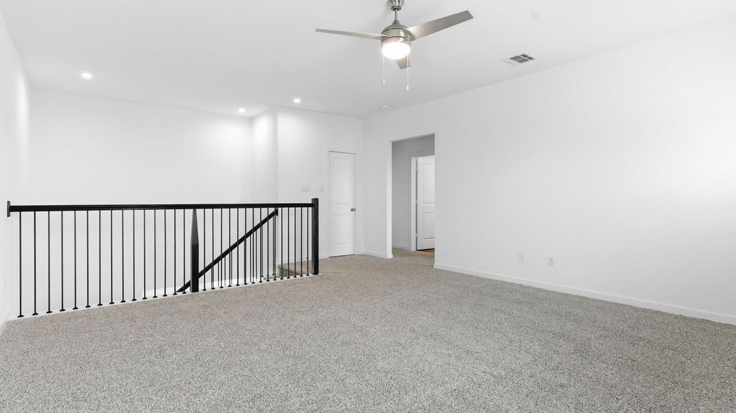 Representative unfurnished interior of a home built from the Jackson by D.R. Horton in Grand Cay Harbour, Texas City (Image 26). Representative unfurnished interior of a home built from the Jackson by D.R. Horton in Grand Cay Harbour, Texas City (Image 26).