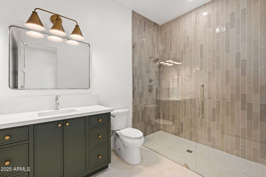 37-web-or-mls-10809-n-82nd-pl 37-web-or-mls-10809-n-82nd-pl