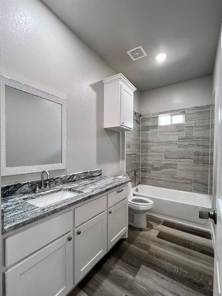 Furnished interior view inside a new home in , Greenville (Image 5). Furnished interior view inside a new home in , Greenville (Image 5).