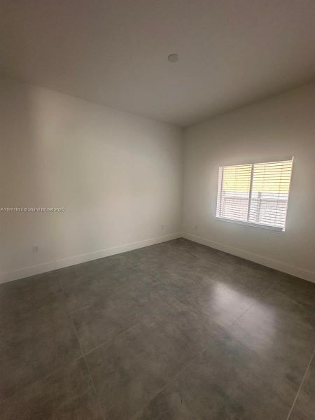 Spacious, unfurnished interior of a new home in , Fort Lauderdale (Image 15). Spacious, unfurnished interior of a new home in , Fort Lauderdale (Image 15).