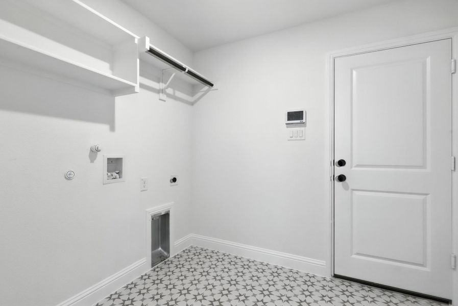 Representative unfurnished interior of a home built from the Iverson I by Cheldan Homes in Terra Vista, Springtown (Image 88). Representative unfurnished interior of a home built from the Iverson I by Cheldan Homes in Terra Vista, Springtown (Image 88).