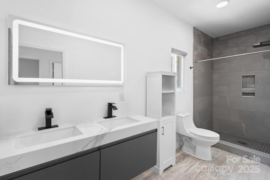 Furnished interior view inside a new home in , Rutherfordton (Image 4).