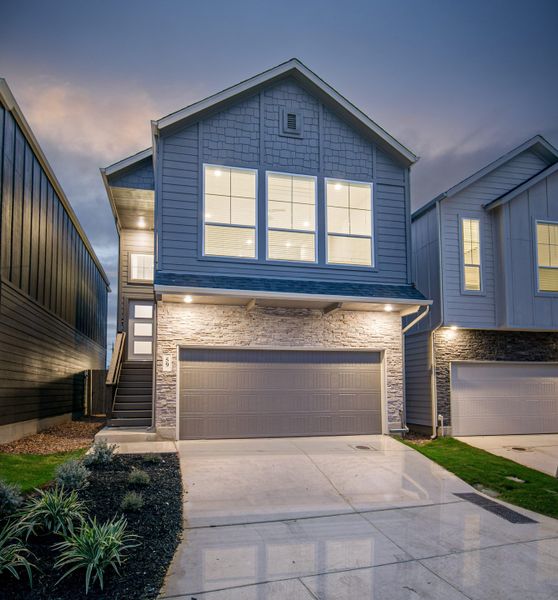 Image 2 of a home in Villamanta.