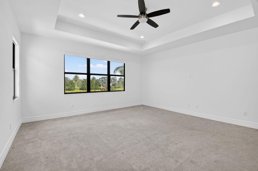 Spacious, unfurnished interior of a new home in , Boca Raton (Image 24).