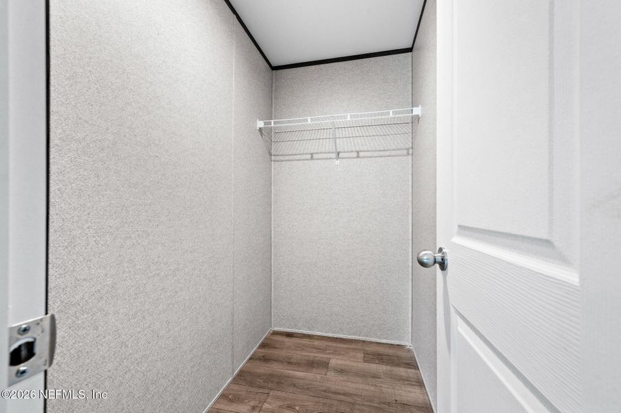 Spacious, unfurnished interior of a new home in , Lake City (Image 26).