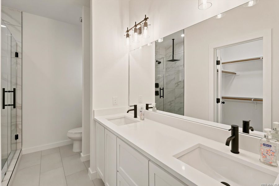 Image 9 of a home in .