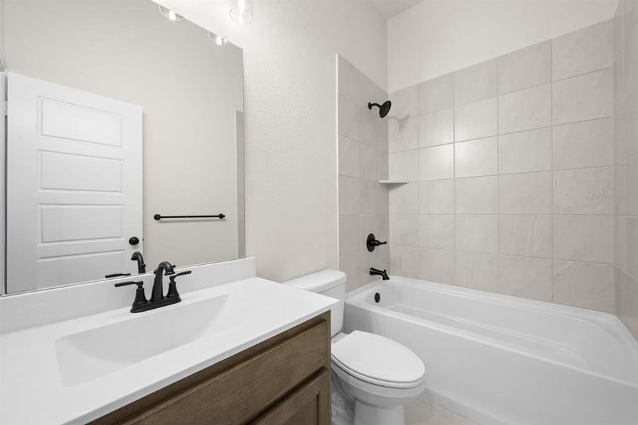 Furnished interior view inside a new home in Summer Crest, Fort Worth (Image 10).