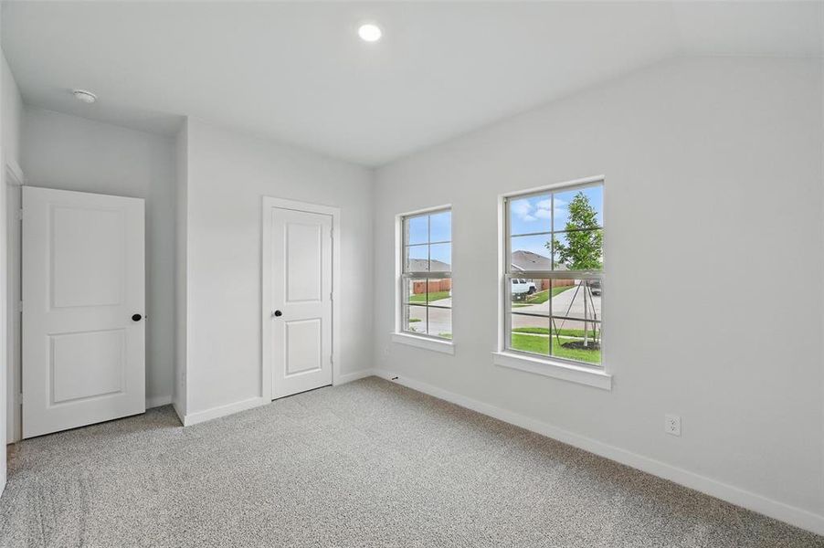 Spacious, unfurnished interior of a new home in Trail Creek, Cleburne (Image 21). Spacious, unfurnished interior of a new home in Trail Creek, Cleburne (Image 21).