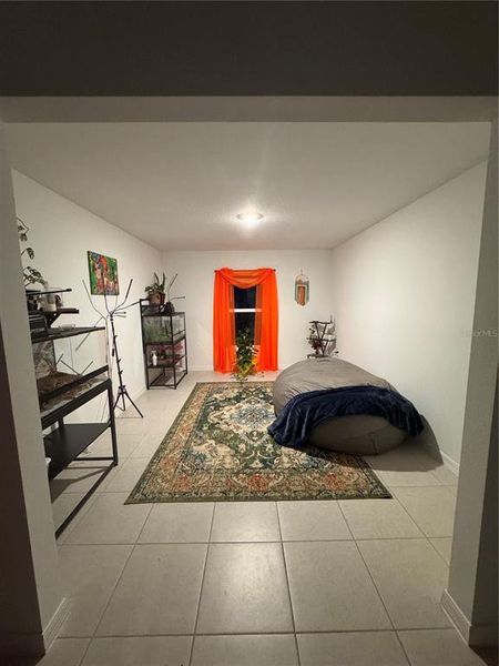 Furnished interior view inside a new home in , Wimauma (Image 6).