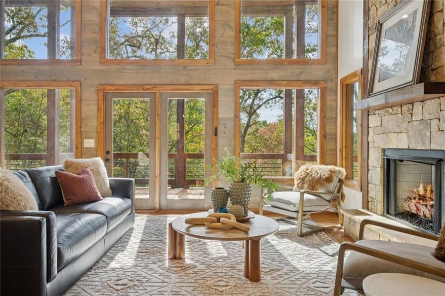 Exterior details and patio area of a home in , Mineral Bluff (Image 32).