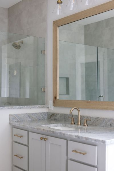 Representative interior finishes for a home built from the The Kaylee by Reece Homes in Pebble Creek, College Station (Image 43).