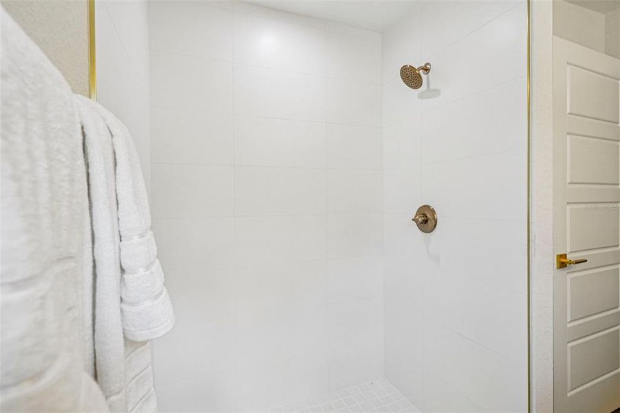 Close-up of interior finishes inside a home in , Citrus Springs (Image 22).