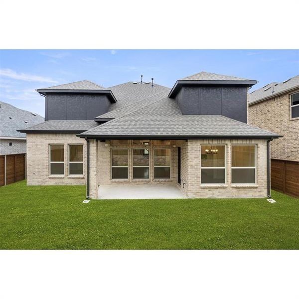 Exterior details and patio area of a home in Solterra, Mesquite (Image 3).
