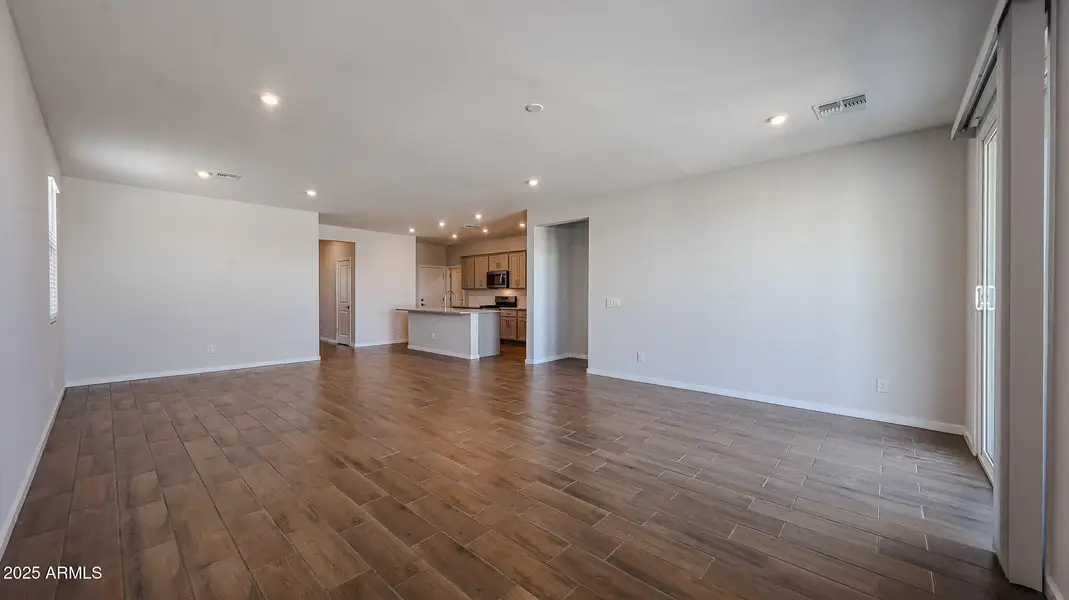 06_New-Home-for-Sale_Surprise-AZ_Century 06_New-Home-for-Sale_Surprise-AZ_Century