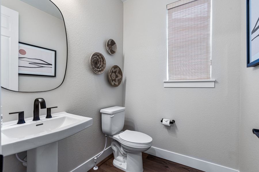 Representative furnished interior of a home built from the Vail by Taylor Morrison in Parterre Destination Collection, Thornton (Image 8).