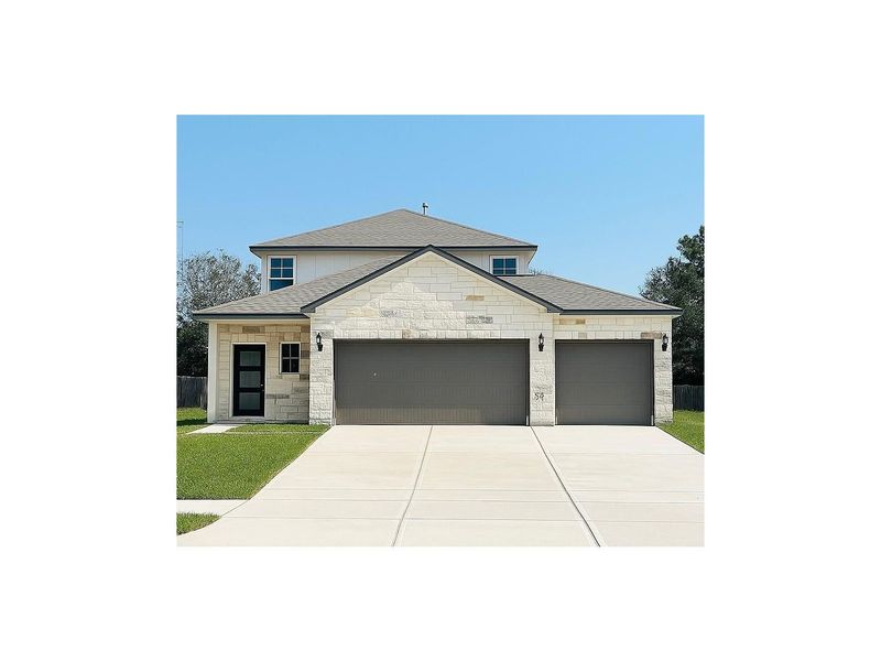 Image 11 of a home in Windmill Estates.