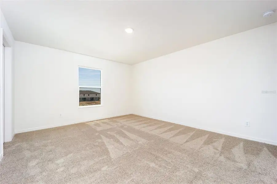 Spacious, unfurnished interior of a new home in Sol Vista, Dundee (Image 14).