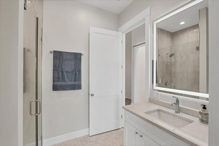 Furnished interior view inside a new home in , Englewood (Image 14).