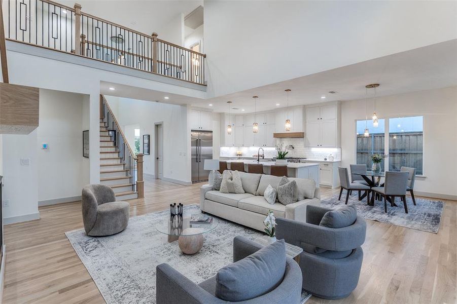 Furnished interior view inside a new home in , Dallas (Image 25). Furnished interior view inside a new home in , Dallas (Image 25).