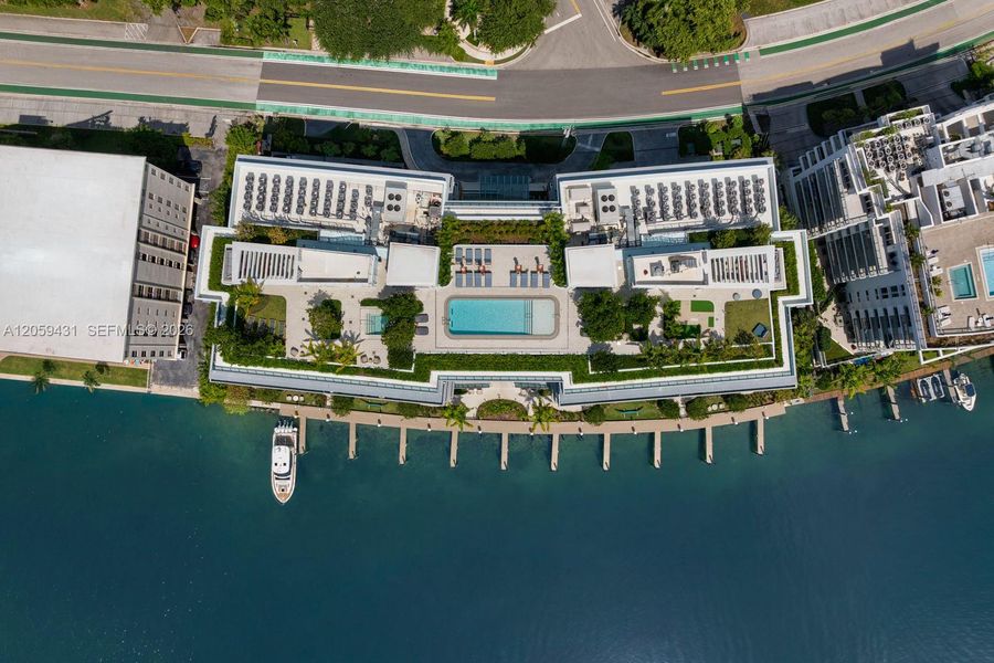Community amenities in , Bay Harbor Islands (Image 40). Community amenities in , Bay Harbor Islands (Image 40).