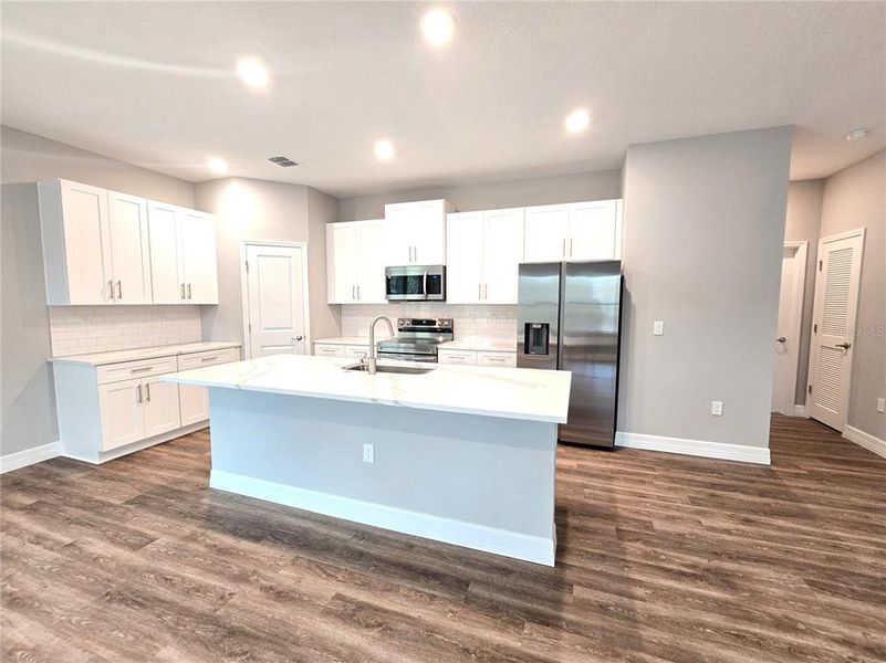 Furnished interior view inside a new home in , Homosassa (Image 54).