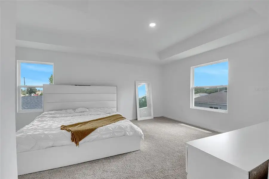 Furnished interior view inside a new home in , Kissimmee (Image 6).