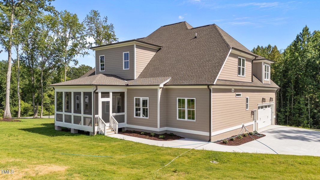 21-web-or-mls-DJI_20250630161655_0301_D 21-web-or-mls-DJI_20250630161655_0301_D