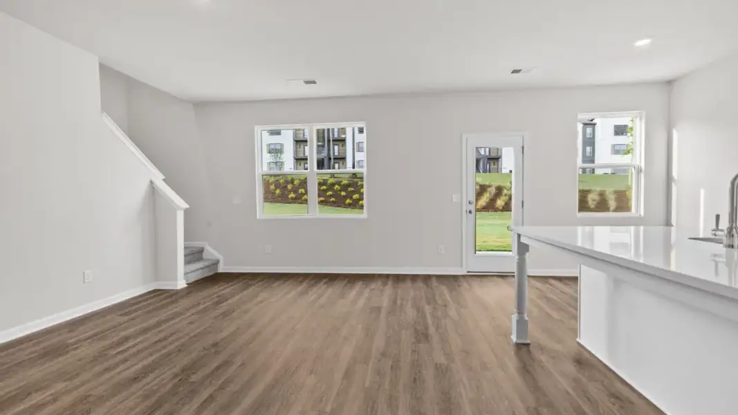 Representative unfurnished interior of a home built from the Ansley by D.R. Horton in Walden Ridge, Macon (Image 18).