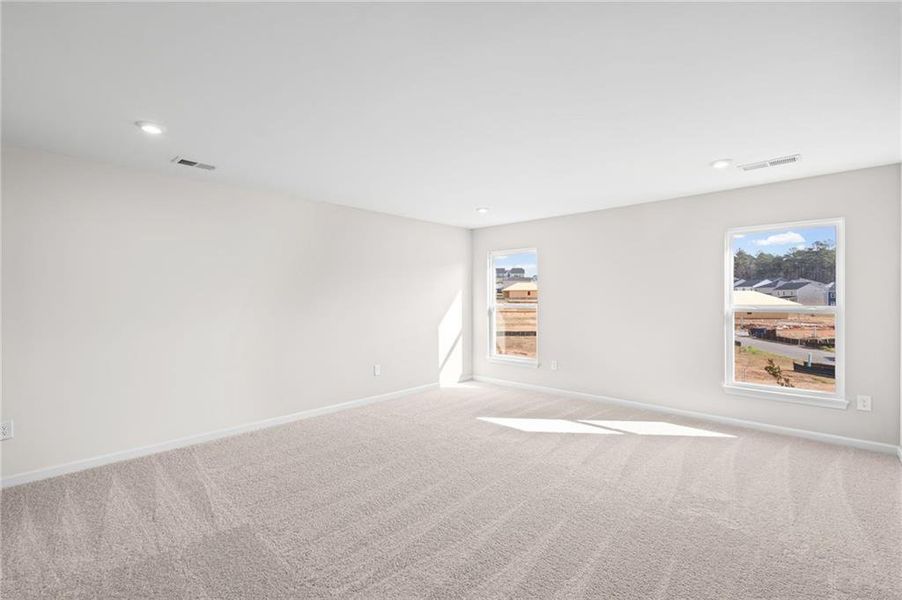 Spacious, unfurnished interior of a new home in Twin Lakes, Hoschton (Image 38). Spacious, unfurnished interior of a new home in Twin Lakes, Hoschton (Image 38).