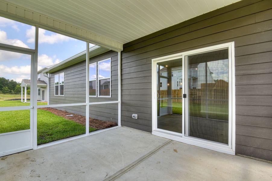 Exterior details and patio area of a home in The Beacon at Old Peachtree Single Family Homes, Lawrenceville (Image 62).