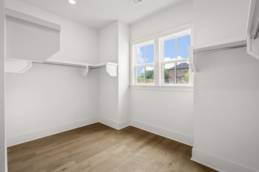 5,377sf New Home in Thompson's Station, TN.  - Slide 37