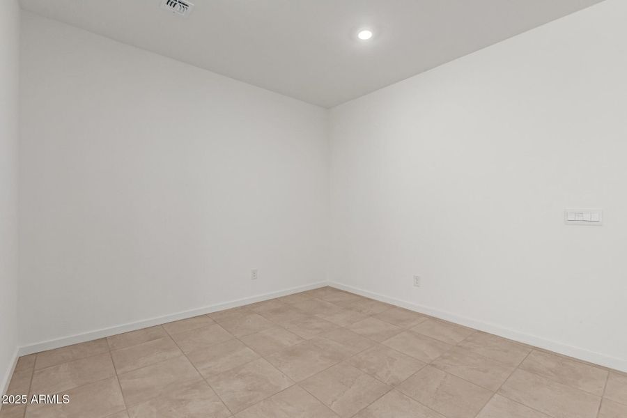 05 - Huntington 05 - Huntington