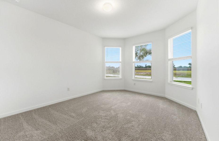 Spacious, unfurnished interior of a new home in Seaire, Parrish (Image 20).